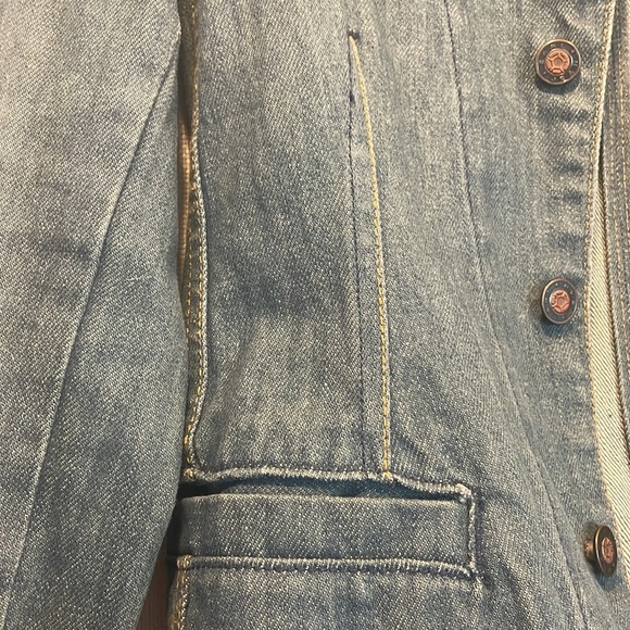 Earl Jean fitted Jean jacket size small - Picture 4 of 5